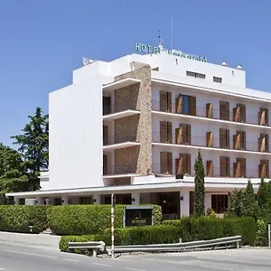 Отель Emporda, Фигерас